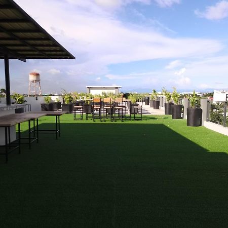 Sultana Ysabella Hotel And Event Las Piñas Kültér fotó